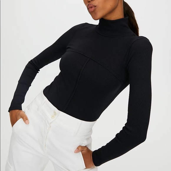 Wilfred Free ‘Moon’ Turtleneck - Picture 2 of 7